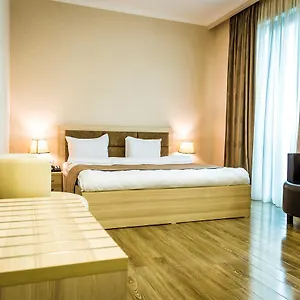 4* Szálloda Cherry Garden